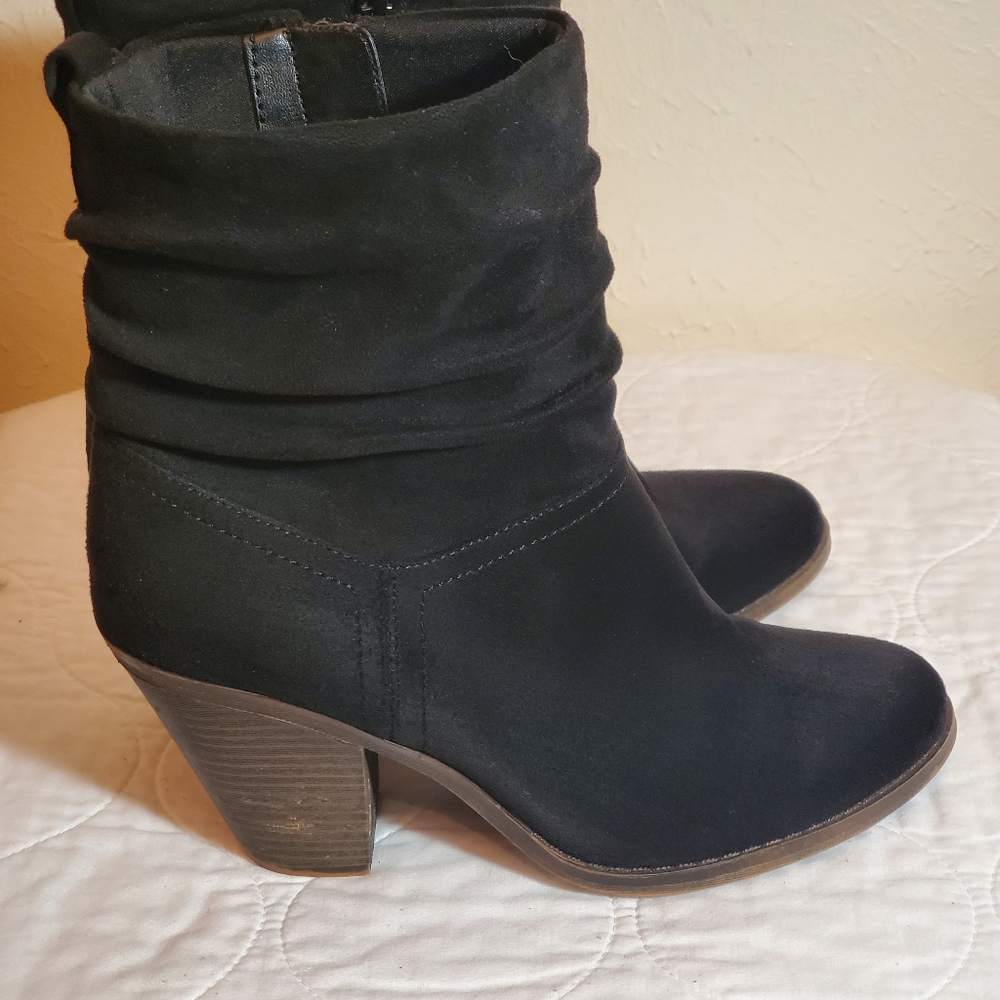 Size 9 Fergalicious Wealthy Ankle Boot